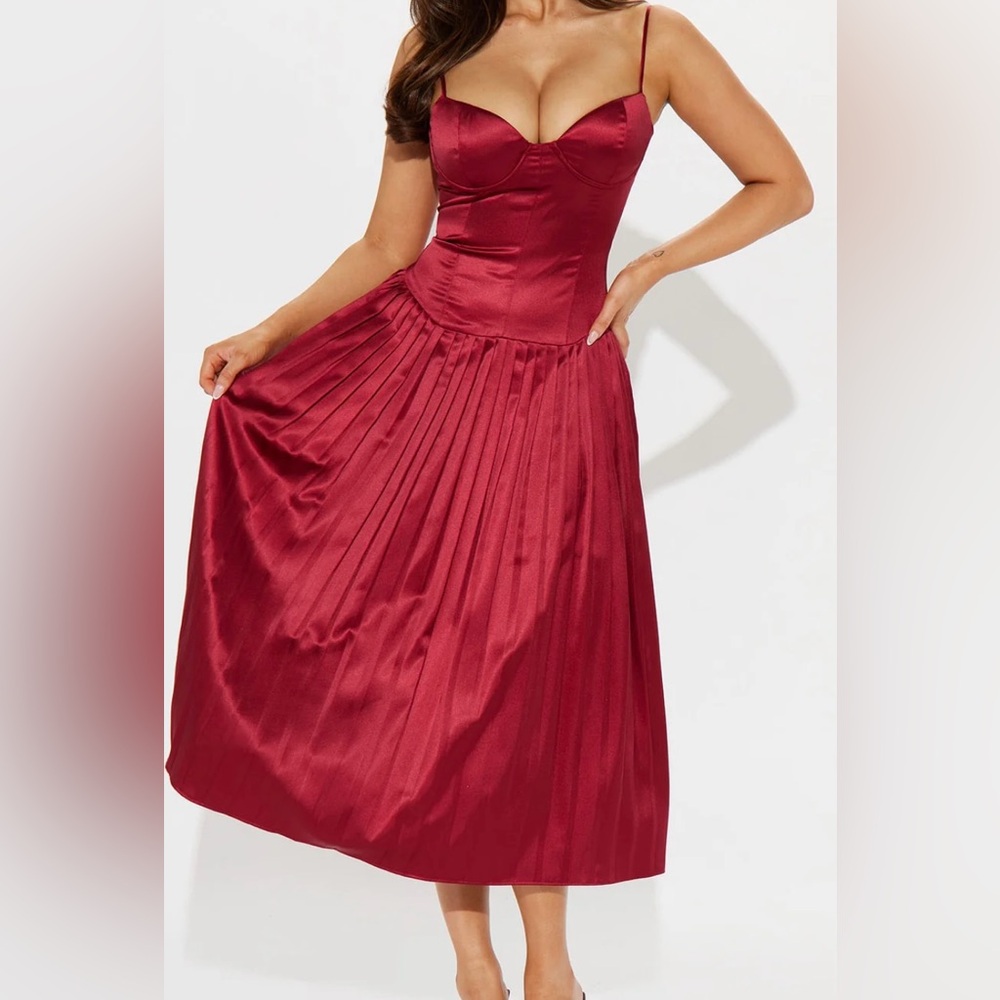 Burgundy Drop Waist Satin Midi Dress - Picture 2 of 4